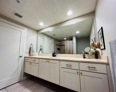 2708 San Pedro St - Photo Thumbnail 18