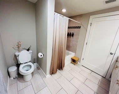 2708 San Pedro St - Photo Thumbnail 19