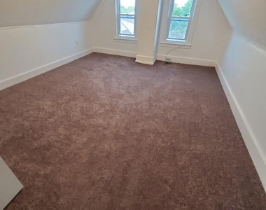 507 Broadway - Photo Thumbnail 4