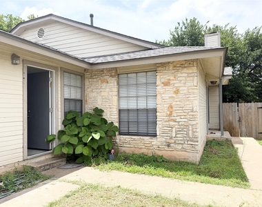 1915 Margalene Way - Photo Thumbnail 4