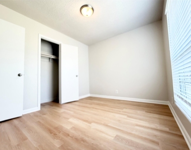 1915 Margalene Way - Photo Thumbnail 13
