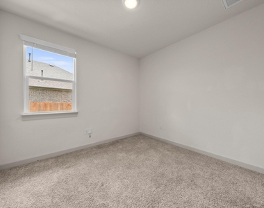 13900 Mc Arthur Dr - Photo Thumbnail 21