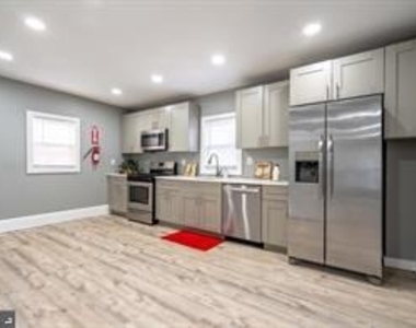 2172 Atco Avenue - Photo Thumbnail 8
