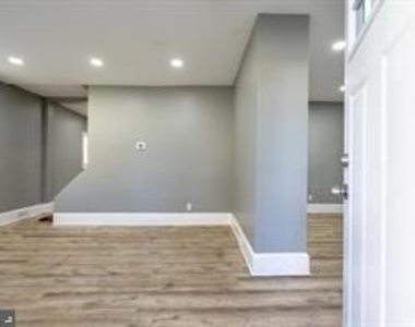 2172 Atco Avenue - Photo Thumbnail 14