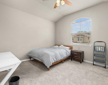 7317 A Colina Vista Loop - Photo Thumbnail 22