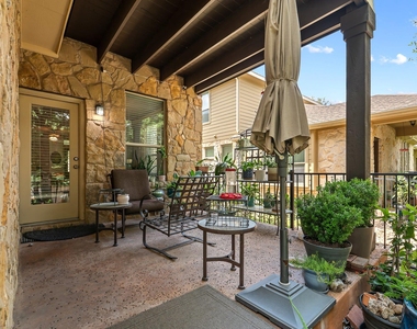 7317 A Colina Vista Loop - Photo Thumbnail 23