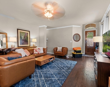 7317 A Colina Vista Loop - Photo Thumbnail 4
