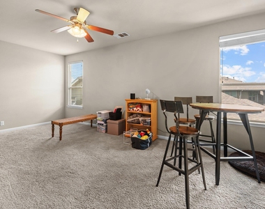 7317 A Colina Vista Loop - Photo Thumbnail 16