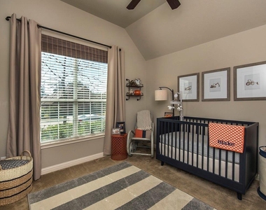 339 Atlanta Park Dr - Photo Thumbnail 19