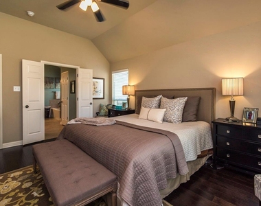 339 Atlanta Park Dr - Photo Thumbnail 14