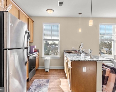 63 E Main Street - Photo Thumbnail 3