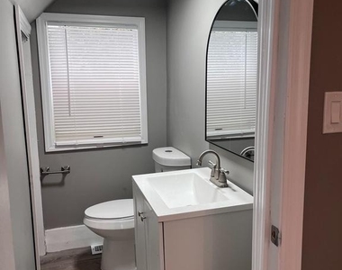 131 N 2nd Street - Photo Thumbnail 10