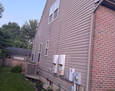 14108 Shelby Circle - Photo Thumbnail 2