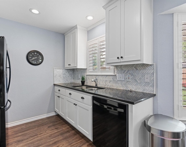 226 Claris Ln - Photo Thumbnail 9