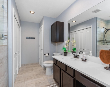 226 Claris Ln - Photo Thumbnail 13
