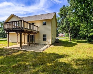 21530 Warwick Court - Photo Thumbnail 52