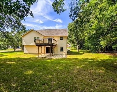 21530 Warwick Court - Photo Thumbnail 50