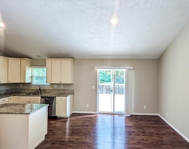 21530 Warwick Court - Photo Thumbnail 16