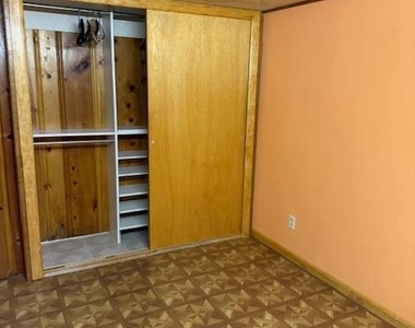 6514 8th Avenue - Photo Thumbnail 8