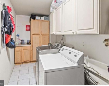12007 Twin Cedar Lane - Photo Thumbnail 4