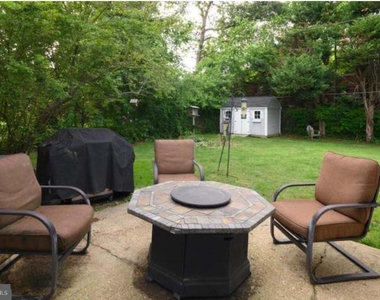 12007 Twin Cedar Lane - Photo Thumbnail 3