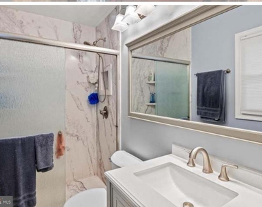 12007 Twin Cedar Lane - Photo Thumbnail 7
