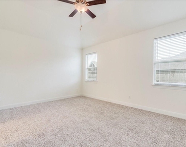 5309 Anaheim Ave - Photo Thumbnail 13