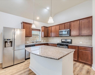 5309 Anaheim Ave - Photo Thumbnail 5