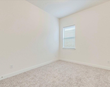 5309 Anaheim Ave - Photo Thumbnail 21