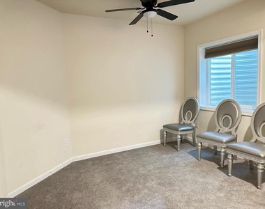 2511 Sir Michael Place - Photo Thumbnail 10