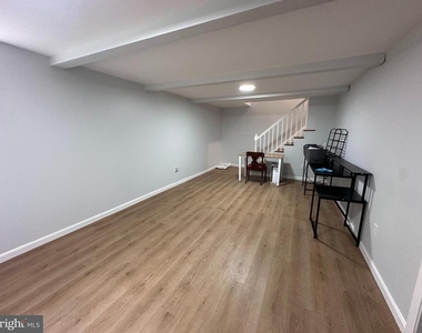 6407 85th Avenue - Photo Thumbnail 11
