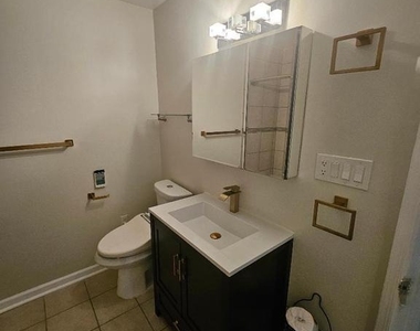 9811 Lake Pointe Court - Photo Thumbnail 23