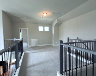 11216 Gadsen Ln - Photo Thumbnail 30
