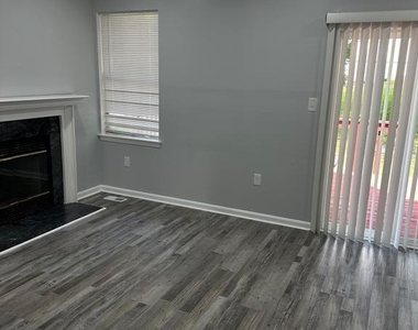 8516 Grandhaven Avenue - Photo Thumbnail 1