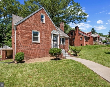 9110 Autoville Drive - Photo Thumbnail 38