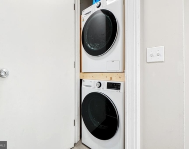 5204 Lackawanna Street - Photo Thumbnail 27