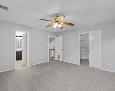 1713 Darjeeling Dr - Photo Thumbnail 16