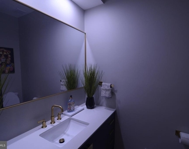 4904 Forest Creek Court - Photo Thumbnail 18