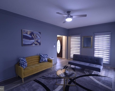 4904 Forest Creek Court - Photo Thumbnail 6
