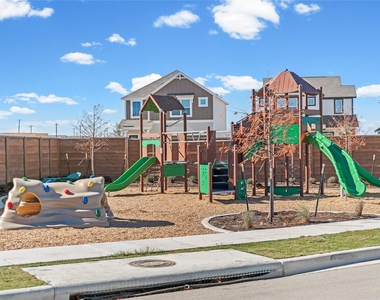 113 Desert Hare Dr - Photo Thumbnail 5
