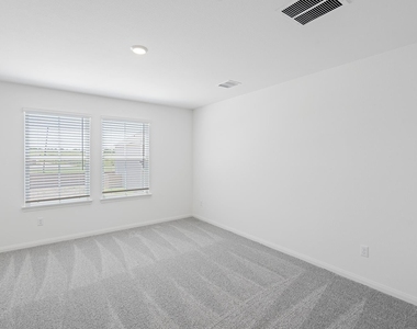 113 Desert Hare Dr - Photo Thumbnail 3