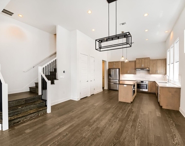 4405 Night Owl Ln - Photo Thumbnail 7