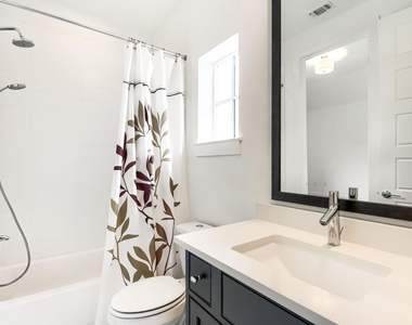 4405 Night Owl Ln - Photo Thumbnail 18