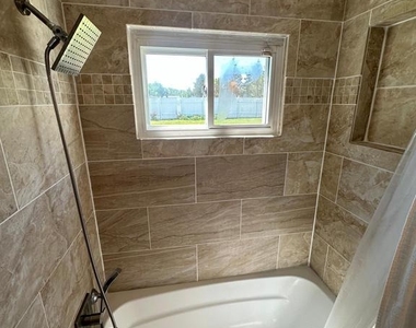 10411 Farrar Avenue - Photo Thumbnail 21