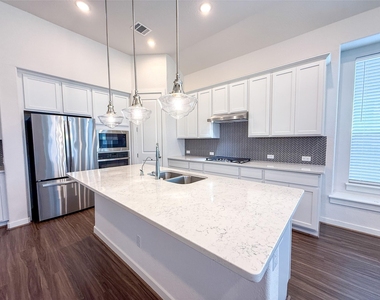 249 Heartleaf Rd - Photo Thumbnail 10