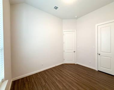 249 Heartleaf Rd - Photo Thumbnail 25