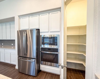 249 Heartleaf Rd - Photo Thumbnail 8