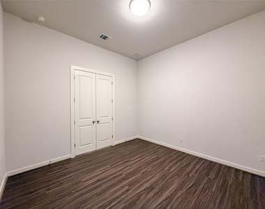 249 Heartleaf Rd - Photo Thumbnail 29
