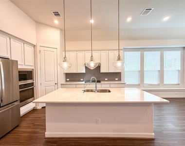 249 Heartleaf Rd - Photo Thumbnail 7