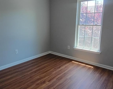 12902 Woods View Street - Photo Thumbnail 7